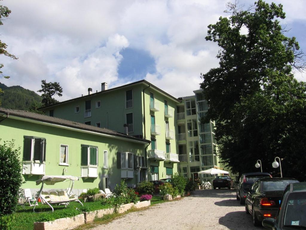Hotel Concordia Левико Терме Екстериор снимка
